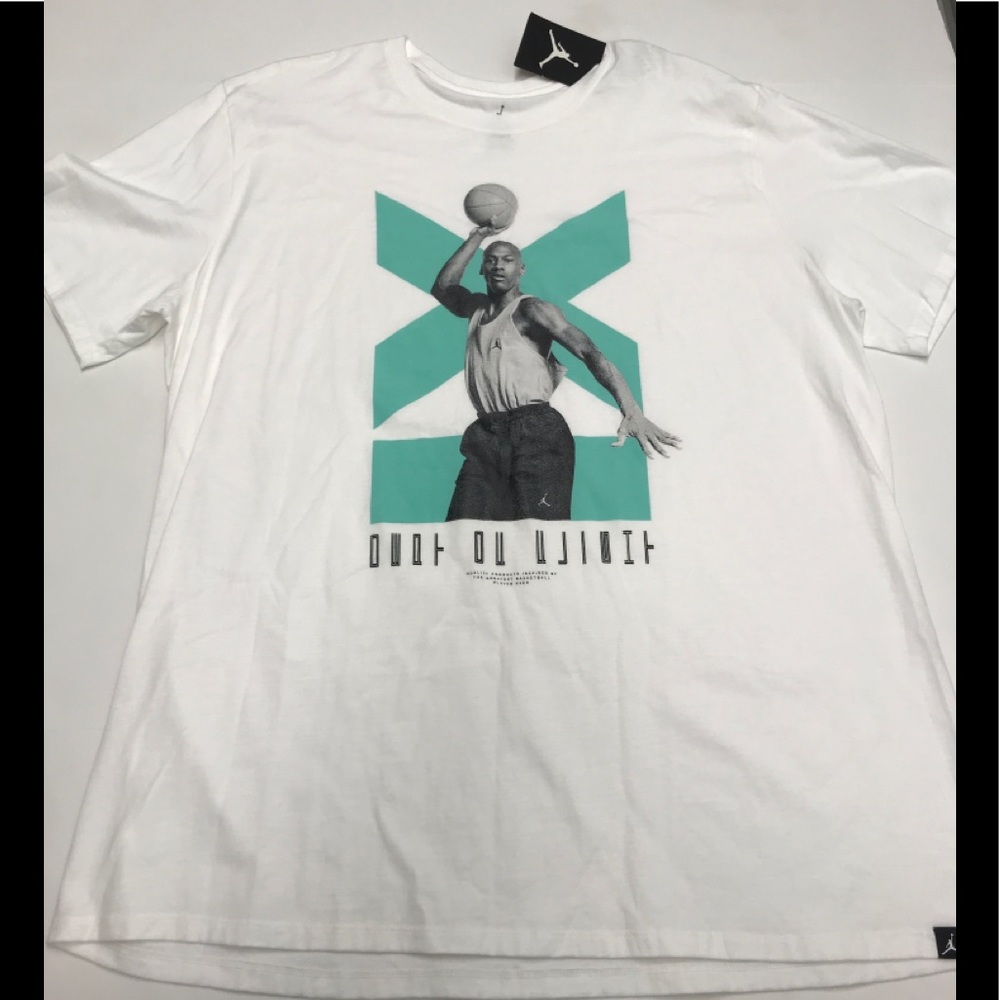 COPY - MENS NIKE AIR JORDAN RETRO 11 LOW TSHIRT SIZE XL